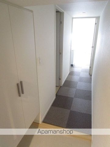 SIDE ONEの内装写真