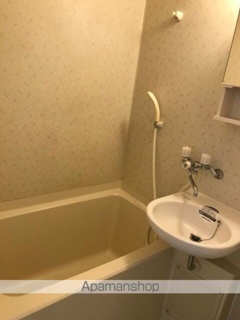 モンセラート河田町１号館[1R/21.53m2]のバス
