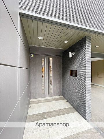 プランドール赤坂の玄関写真