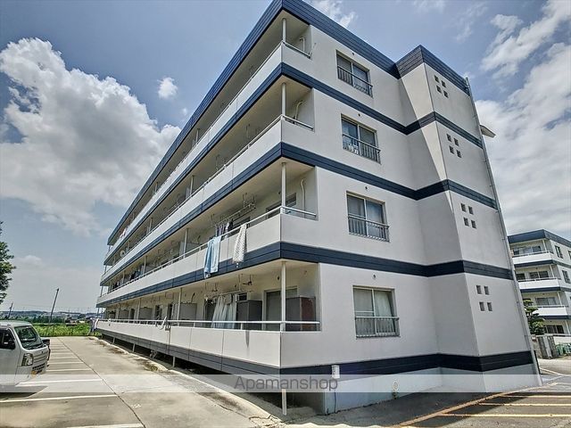 衣浦マンションC棟の外観写真