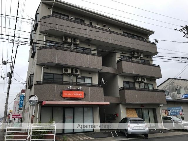 居倉マンションの外観写真