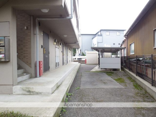 エクセル22の玄関写真