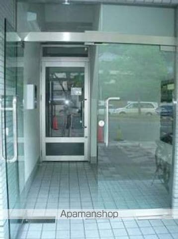 メゾン出汐の玄関写真
