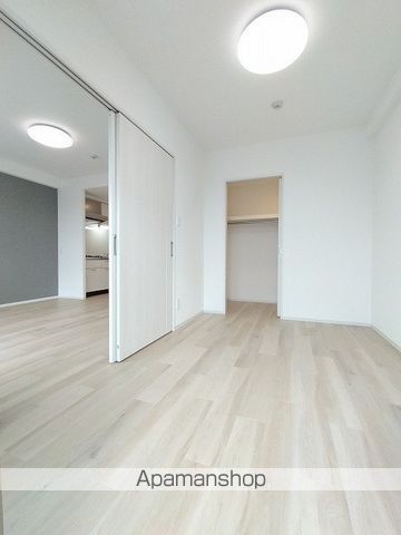 ビエラコート岸部中の内装写真