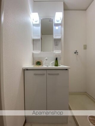 ファミール河野Ａ・Ｂ・Ｃ棟[2LDK/57.85m2]の洗面所