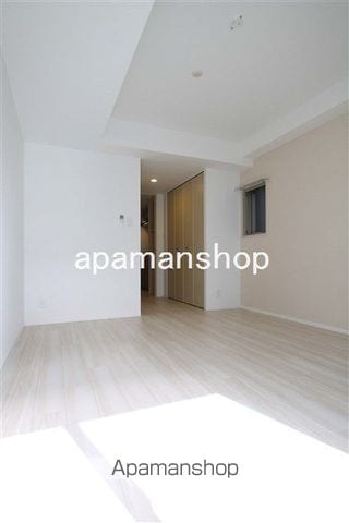 コンフォリアSHINSAIBASHIイーストの内装写真