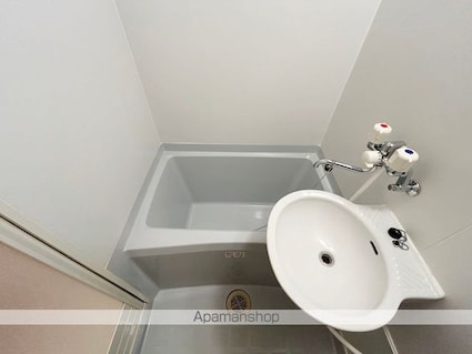 レオパレス四郎丸[1K/26.08m2]のバス