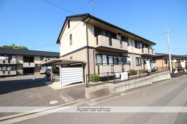 ファミール河野 B棟
