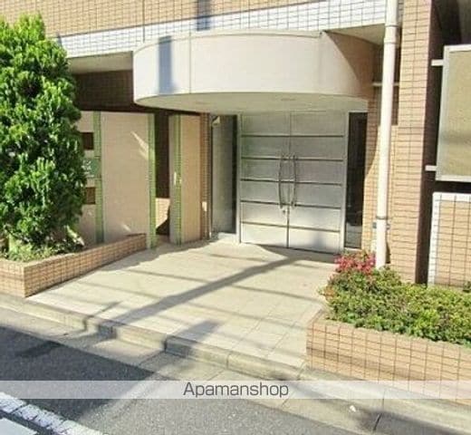 メゾン西馬込の玄関写真
