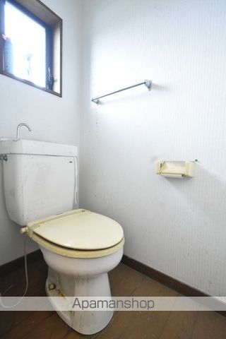 クリスタル女池 Aの内装写真
