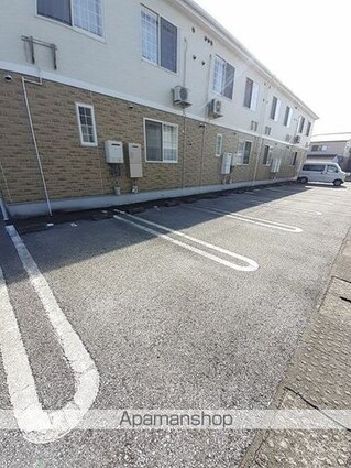 アヴァン　パルク　Ｓ[2LDK/65.64m2]の駐車場