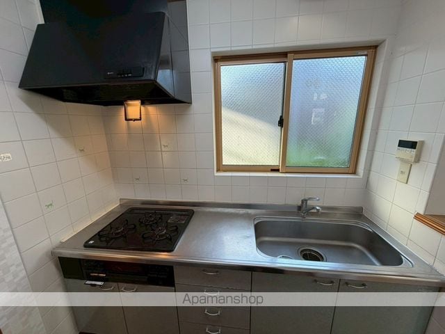 厚木市 2階建 築26年の内装写真