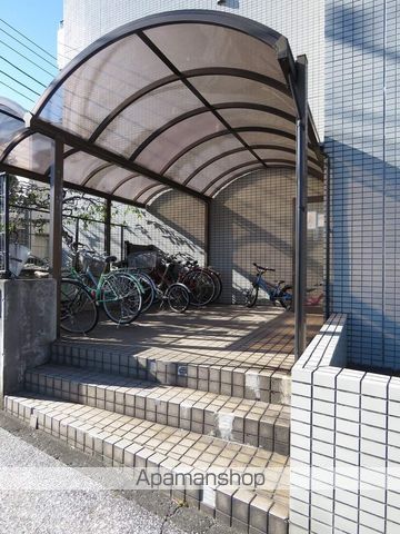 大井鹿島谷ハイツの外観写真