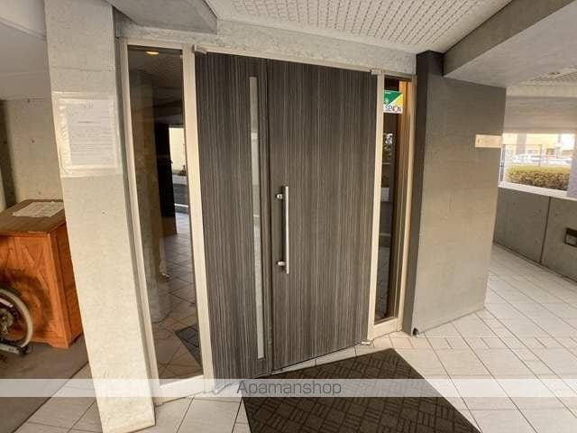 レジェンドコート琴似の玄関写真