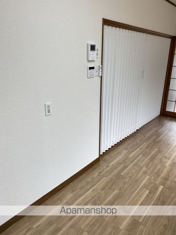 井原鉄道 早雲の里荏原駅 徒歩15分 2階建 築32年の内装写真