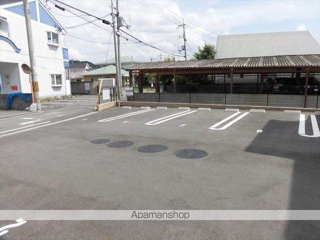 【和歌山市直川のアパートの写真】