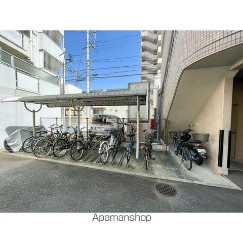 エレガンス井尻の玄関写真