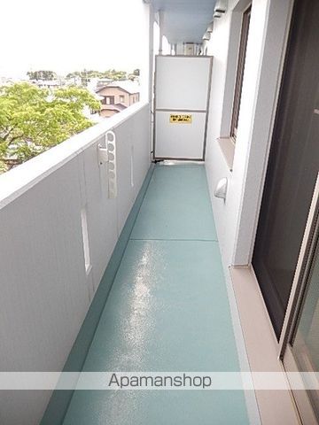 シャンツェ志都呂の内装写真