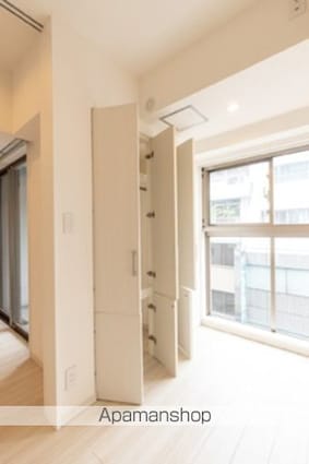 コートラクリア人形町[1DK/32.78m2]の収納