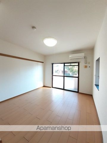 MAISON JEUNESSEの内装写真