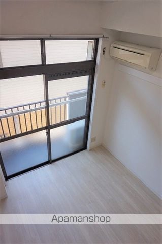 葵マンションの内装写真
