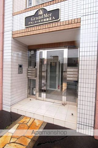 グランメール平和通北Aの玄関写真
