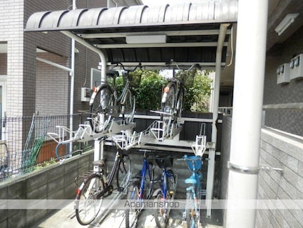 パインツリーコート[3DK/64.81m2]の共用部1