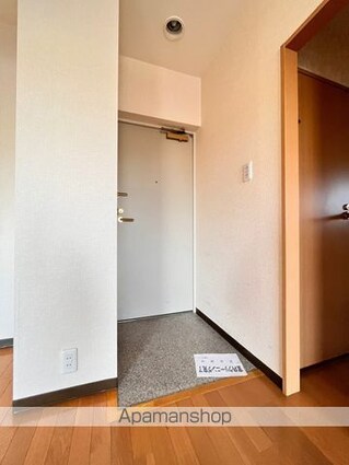 グランデュールマンション[1DK/28.94m2]の玄関