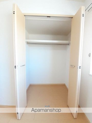 プリマベーラ Bの内装写真