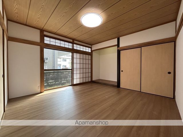 横浜線 相模原駅 徒歩20分 2階建 築42年の内装写真