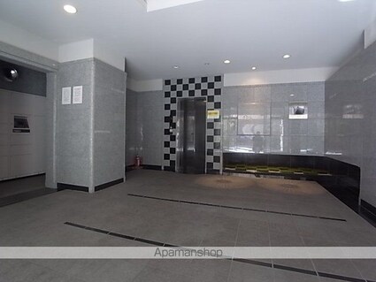 プレサンス泉シティアーク[1K/20.62m2]の外観3