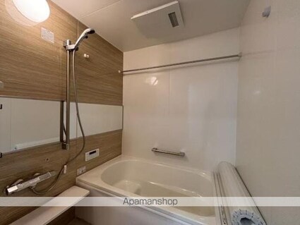 ＢＲＡＮＳＩＡ出町（ブランシア）[1LDK/42.79m2]のバス