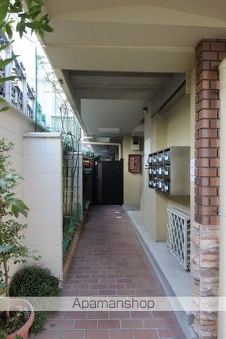 ローゼンハイムセブンの玄関写真