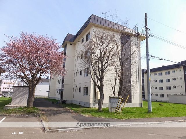 テレパレス北郷白石駅前2号棟の外観写真