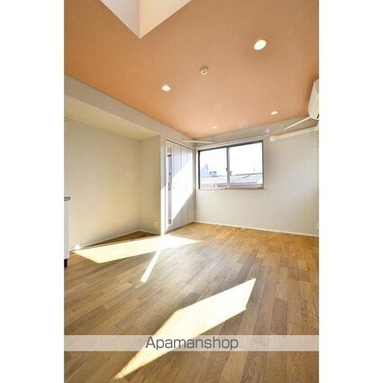 グランエッグス北沢[1R/23.38m2]のリビング・居間