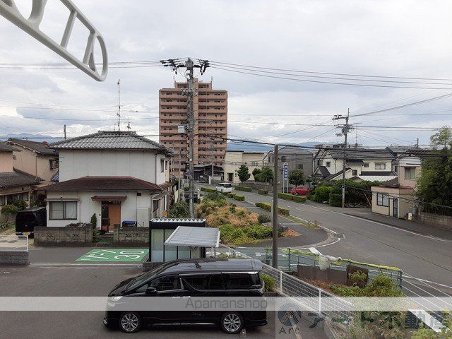 レオネクスト松山インターIIIの内装写真