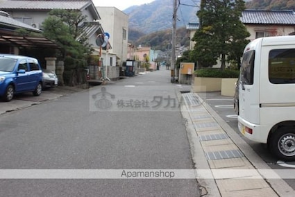 浜本住宅[3DK/74.52m2]の周辺1