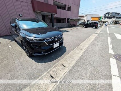 クレールはな[2LDK/56.31m2]の駐車場1