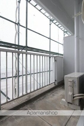 ヴィラ・アンソレイエ東温Ⅱ[2K/31.5m2]のバルコニー