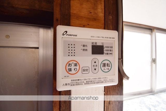 南幸町借家の内装写真