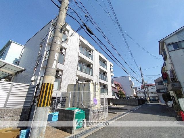 ホワイティ18の外観写真