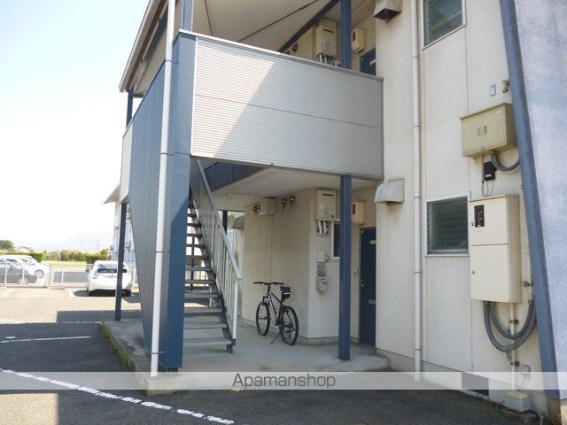 YフラットIの玄関写真