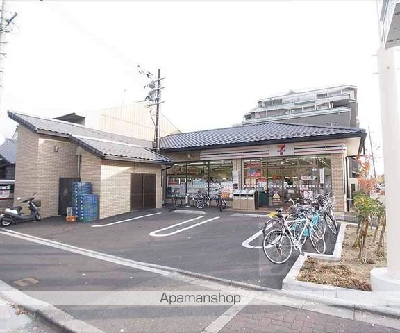 イストワール御所東の周辺写真