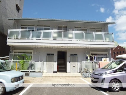 滋賀県近江八幡市鷹飼町[2LDK/54.6m2]のエントランス1