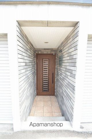 クリエート北23の玄関写真