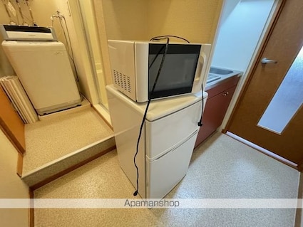 レオパレスドミール湯川[1K/23.18m2]の内装8