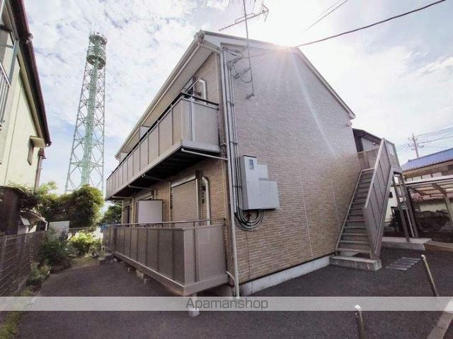 クロスロードの外観写真