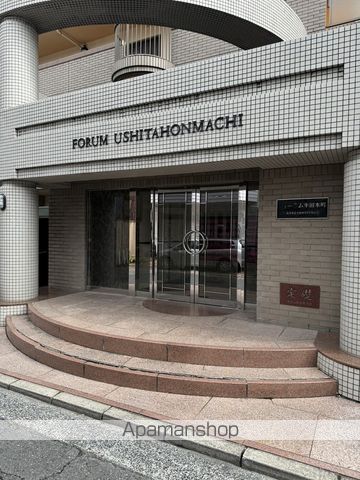 フォーラム牛田本町の玄関写真