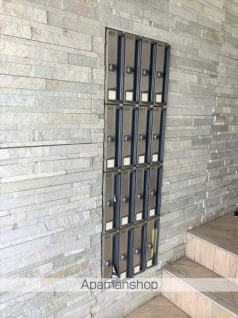 アルコバレーノ新町[1LDK/30.24m2]の共用部1