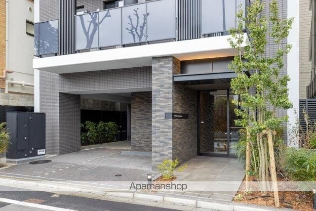 ジオエント池袋の玄関写真